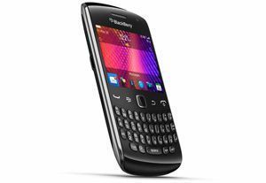 BlackBerry-Curve-9360-itusers